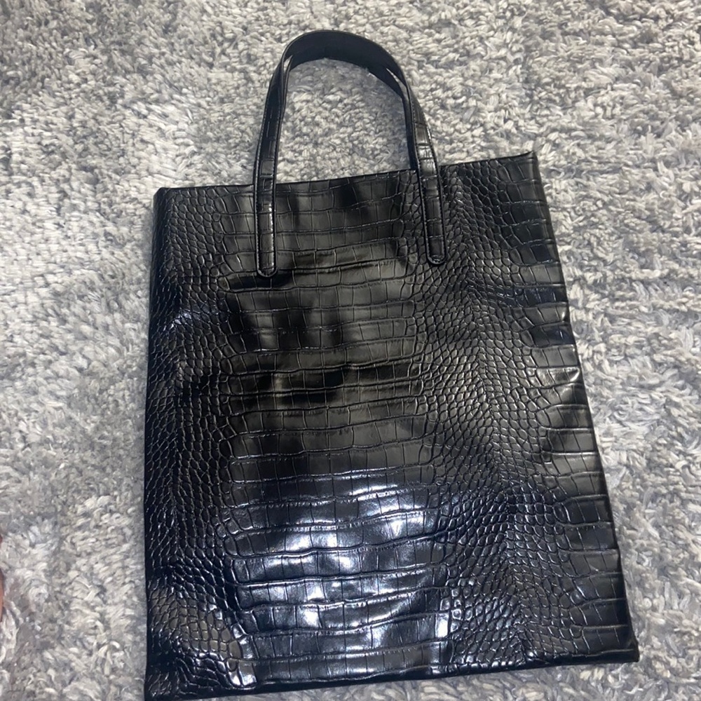 Super Cute Croc Tote